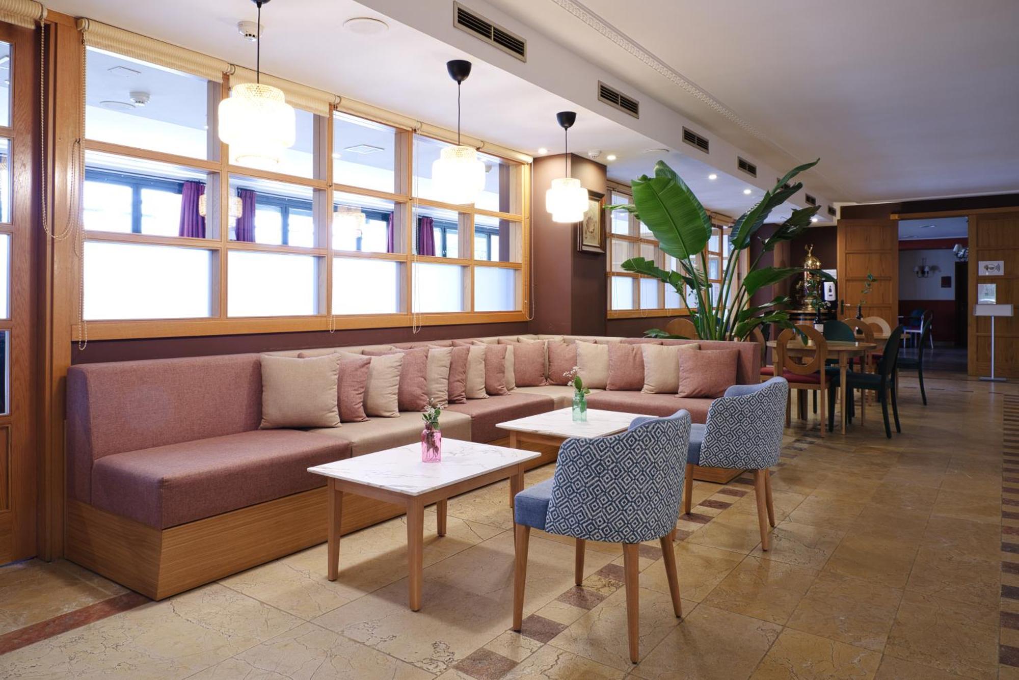 Hotel Silken De