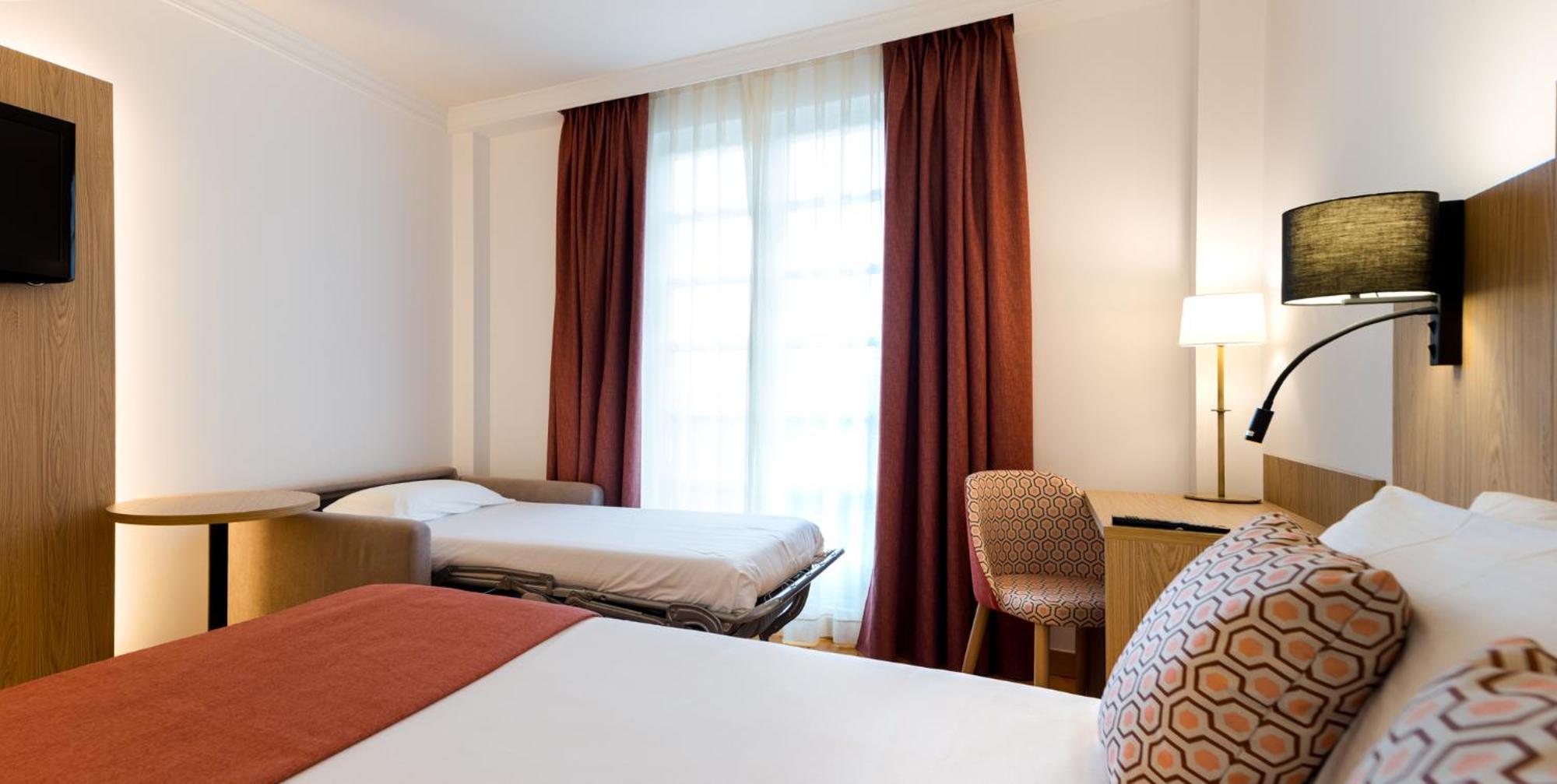 Silken De Hotel La Guardia